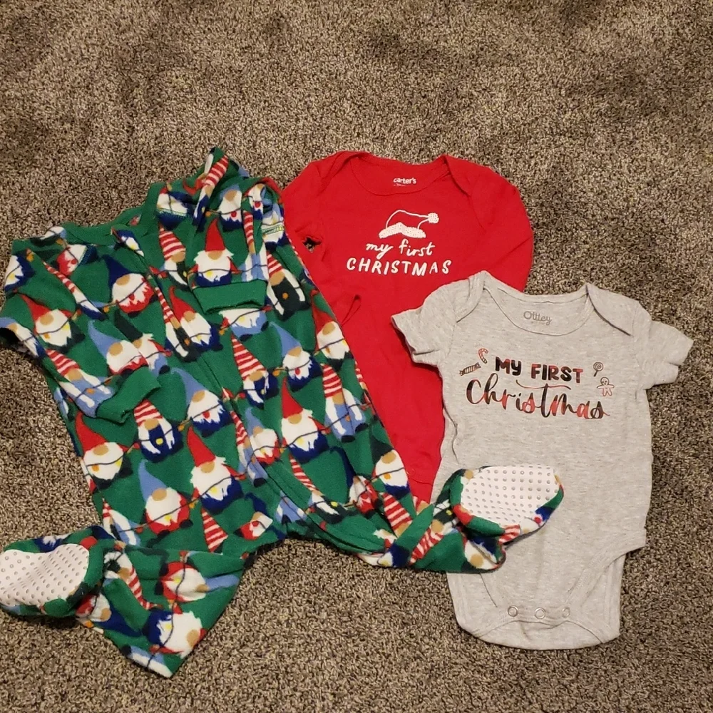 BUNDLE OF 3 CHRISTMAS OUTFITS - Picture 1 of 10